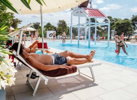 zaton-pool-3